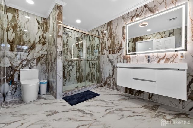 1326 Leguene Avenue, Lacey, NJ 08731