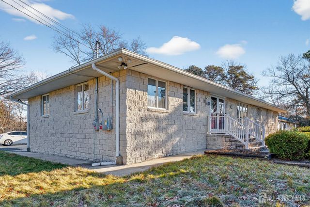 1326 Leguene Avenue, Lacey, NJ 08731