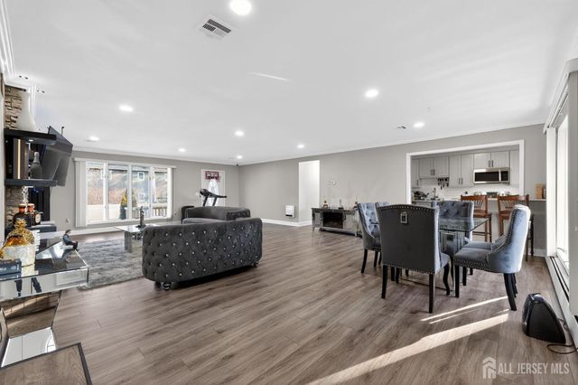 1326 Leguene Avenue, Lacey, NJ 08731