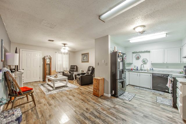 224 Half Oak Drive, Thibodaux, LA 70301