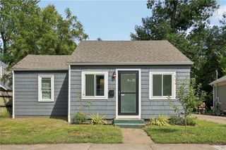 823 S Tremont Avenue, Ottawa, KS 66067