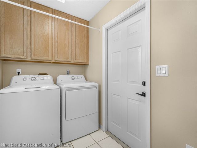 2909 Sugar Pine Circle, Sebring, FL 33872