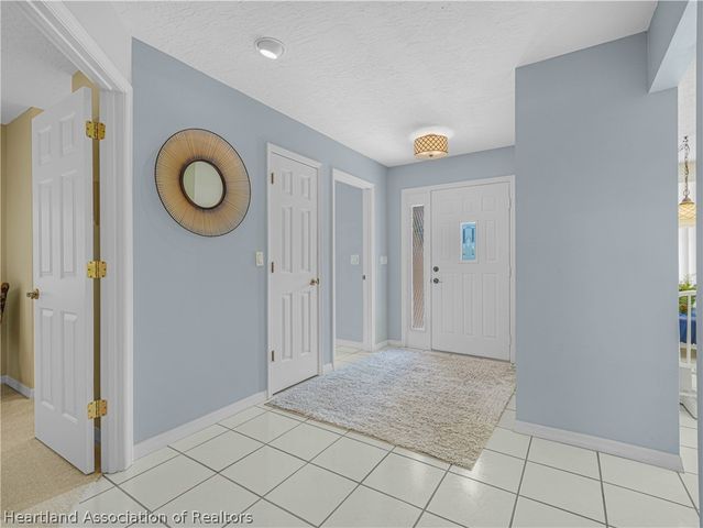 2909 Sugar Pine Circle, Sebring, FL 33872