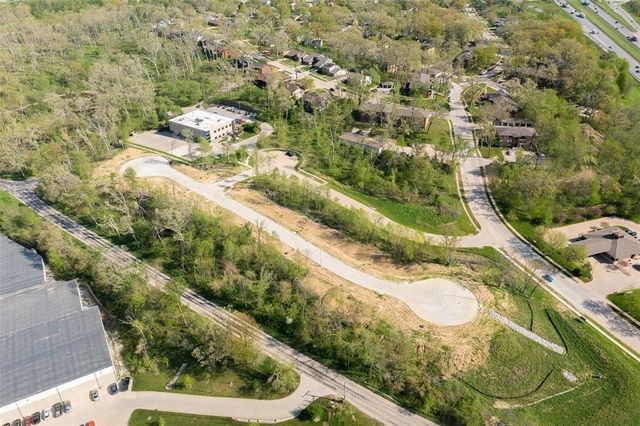 2226 Sierra Circle NE, Cedar Rapids, IA 52402