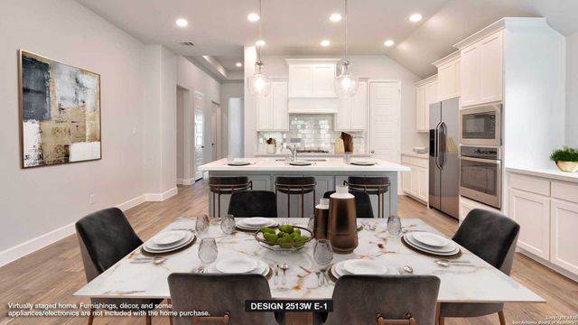 293 White Oak, Castroville, TX 78009