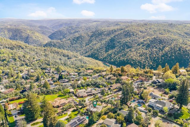 120 Darlington Ave, Auburn, CA 95603