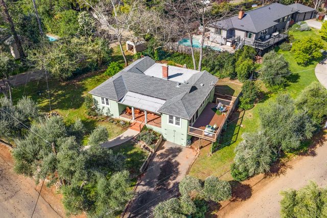 120 Darlington Ave, Auburn, CA 95603