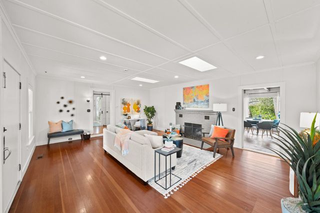 120 Darlington Ave, Auburn, CA 95603