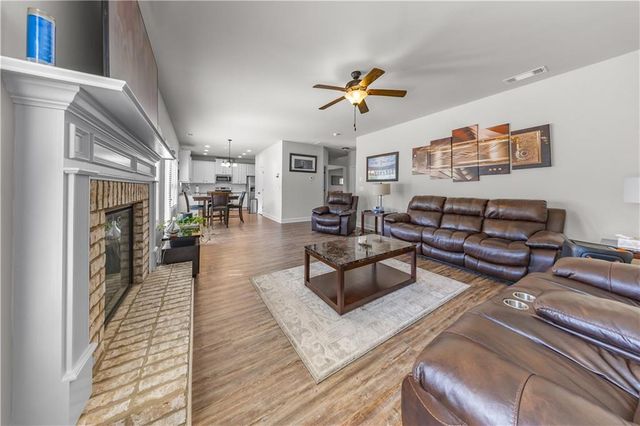 890 Tranquil Way, Hampton, GA 30228