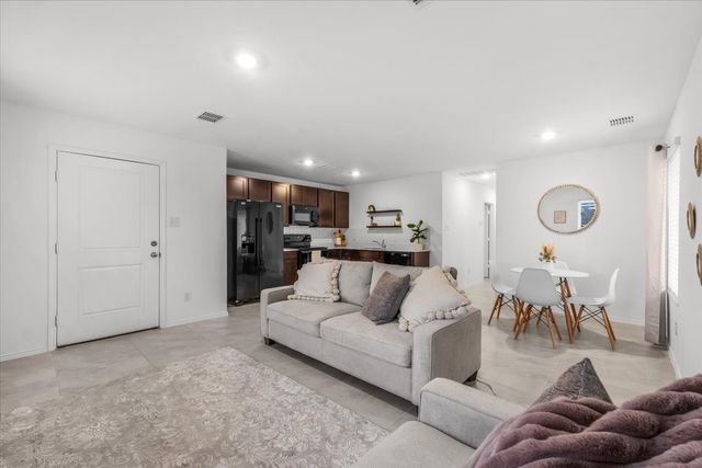 8631 Cottage Creek Drive 21, Fort Worth, TX 76123