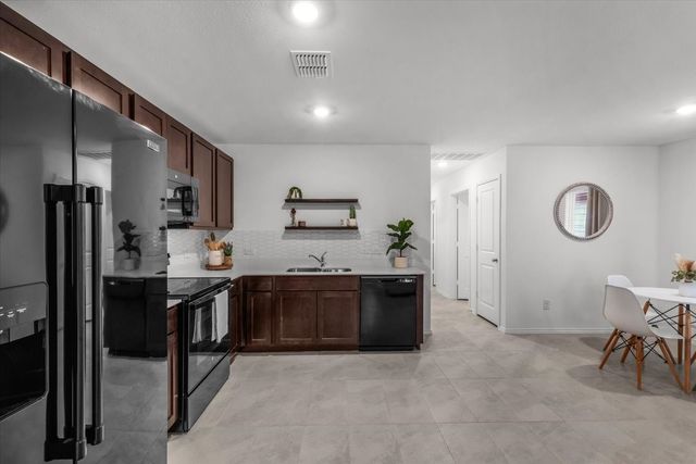 8631 Cottage Creek Drive 21, Fort Worth, TX 76123