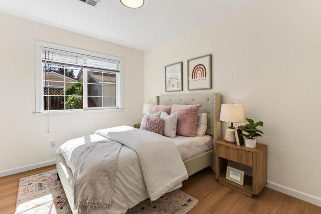 18870 Barnhart Avenue, Cupertino, CA 95014