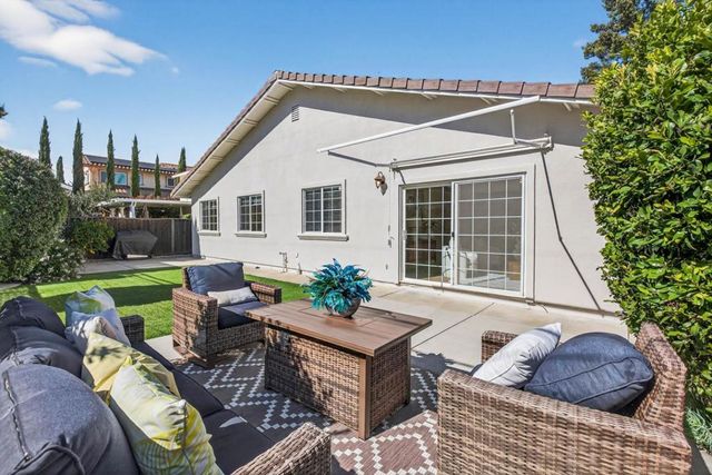 18870 Barnhart Avenue, Cupertino, CA 95014