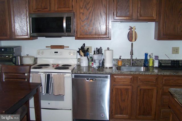 1167 VERNON ST., Arlington, VA 22201