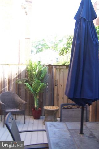 1167 VERNON ST., Arlington, VA 22201