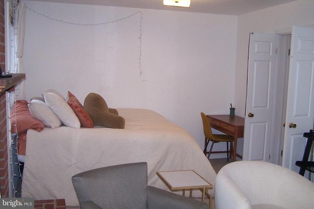 1167 VERNON ST., Arlington, VA 22201