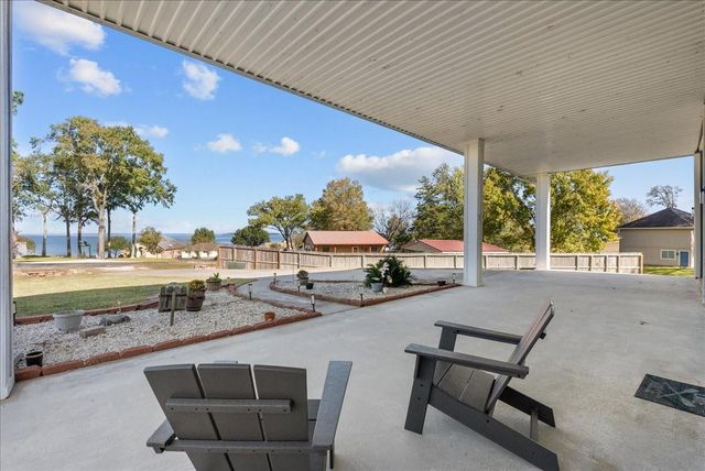 21 Flamingo Circle, Coldspring, TX 77331