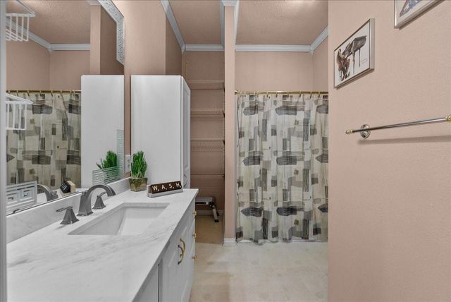 21 Flamingo Circle, Coldspring, TX 77331