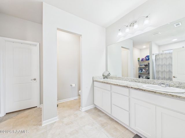205 Hillview Drive, Lafayette, LA 70506
