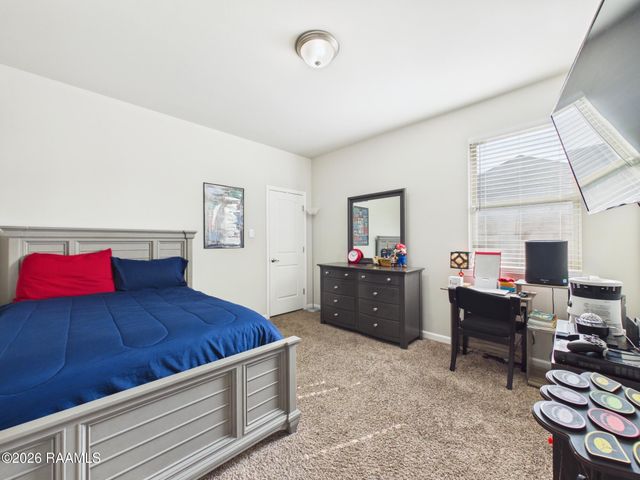 205 Hillview Drive, Lafayette, LA 70506