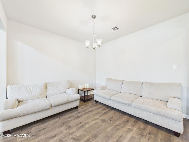 205 Hillview Drive, Lafayette, LA 70506