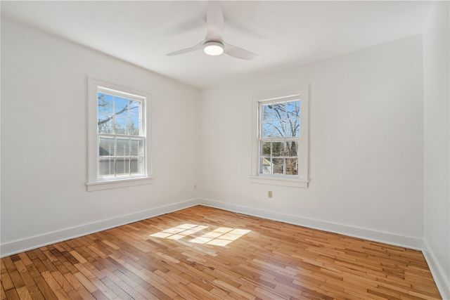 717 S 7th Avenue, Iowa City, IA 52240