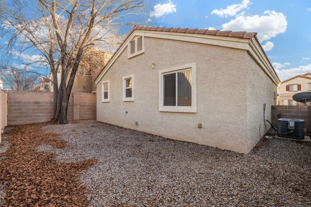 10827 Jicama Way SE, Albuquerque, NM 87123