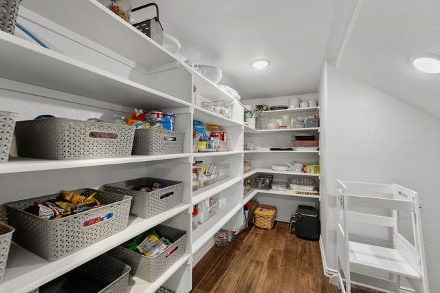 7228 Windy Ridge Drive, Fort Worth, TX 76123