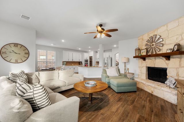 7228 Windy Ridge Drive, Fort Worth, TX 76123