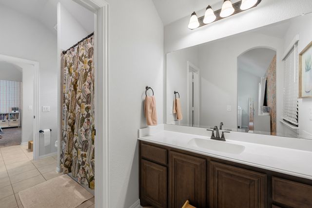 7228 Windy Ridge Drive, Fort Worth, TX 76123