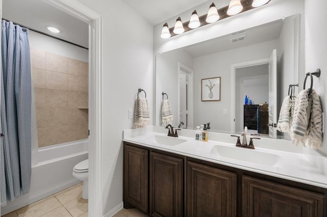 7228 Windy Ridge Drive, Fort Worth, TX 76123