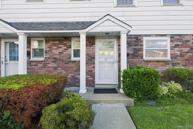 1030 Franklin Avenue 25, Valley Stream, NY 11580