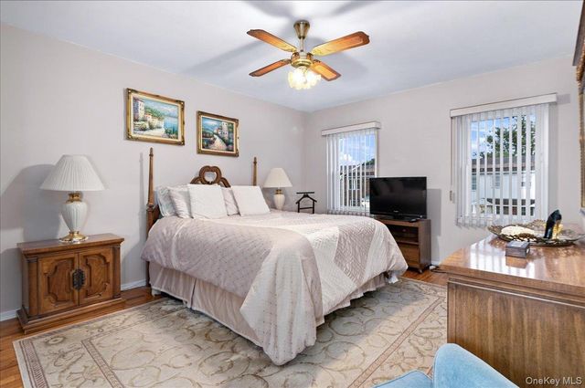 1030 Franklin Avenue 25, Valley Stream, NY 11580