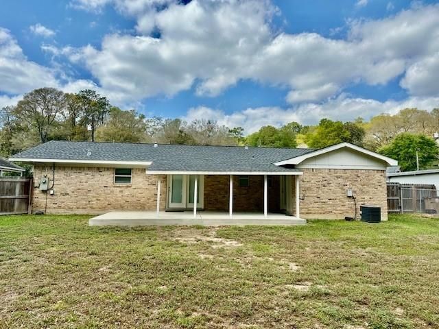 216 Vanderbilt Drive, Mobile, AL 36608