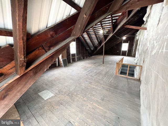 121 N MANN AVE, Yeagertown, PA 17099