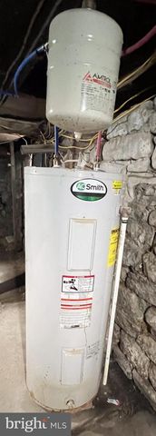 121 N MANN AVE, Yeagertown, PA 17099