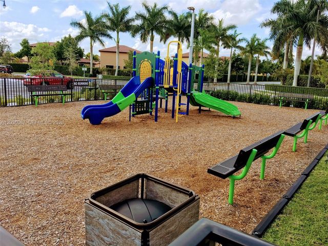 191 SE 35th Ave, Homestead, FL 33033
