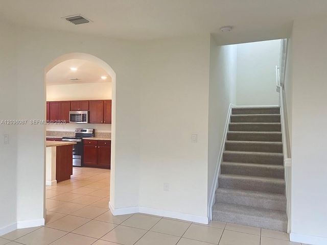 191 SE 35th Ave, Homestead, FL 33033