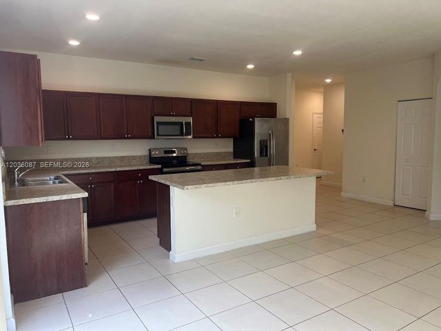 191 SE 35th Ave, Homestead, FL 33033