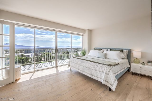 3111 Bel Air Drive 14B, Las Vegas, NV 89109