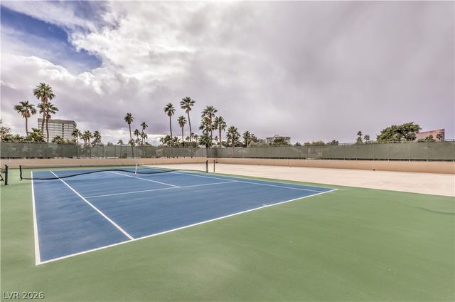 3111 Bel Air Drive 14B, Las Vegas, NV 89109