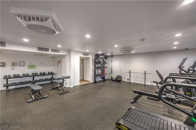 3111 Bel Air Drive 14B, Las Vegas, NV 89109