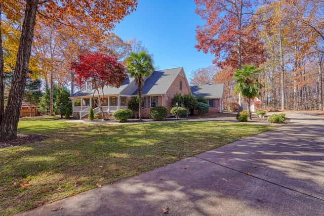 316 Whitfield Lane, Boiling Springs, SC 29316