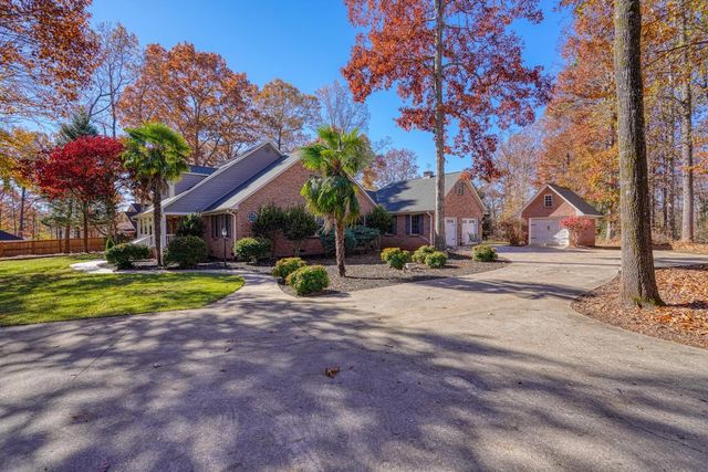 316 Whitfield Lane, Boiling Springs, SC 29316