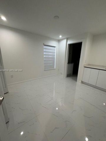 3127 NW 60 St. 0, Miami, FL 33142