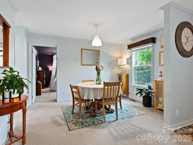 191 Posey Griffin Drive, Mars Hill, NC 28754
