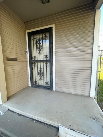 2206 Lee Street Street, Houston, TX 77026