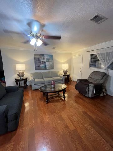 2206 Lee Street Street, Houston, TX 77026