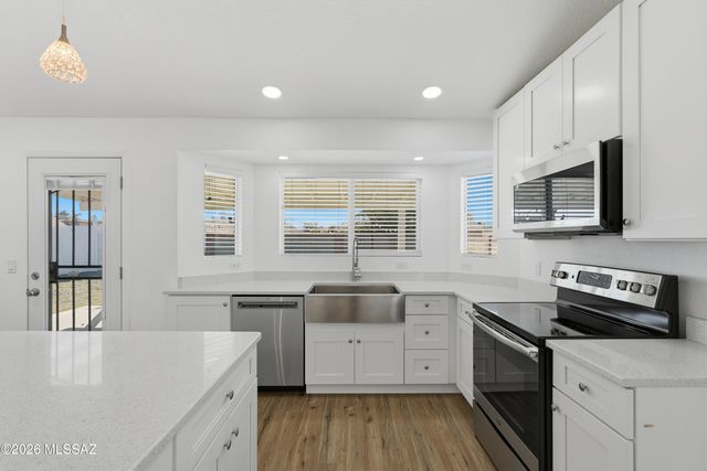 2589 W Edenbrook Place, Tucson, AZ 85741