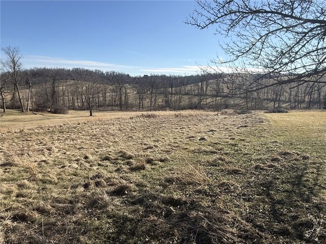 195 Vaneal Rd, South Franklin, PA 15301